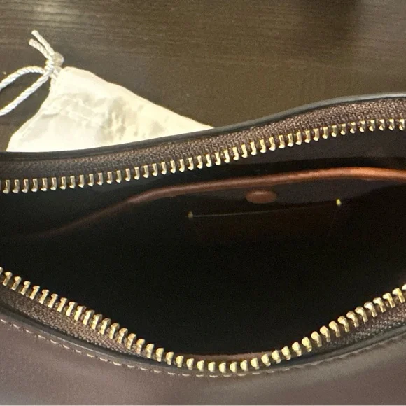 Coach Jonie 22 Maple - Picture 7 of 8